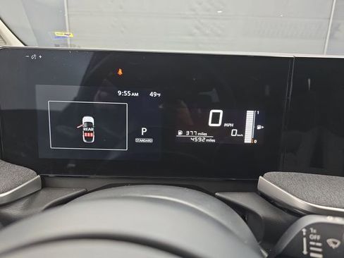 Used 2025 Nissan Kicks SV image 26