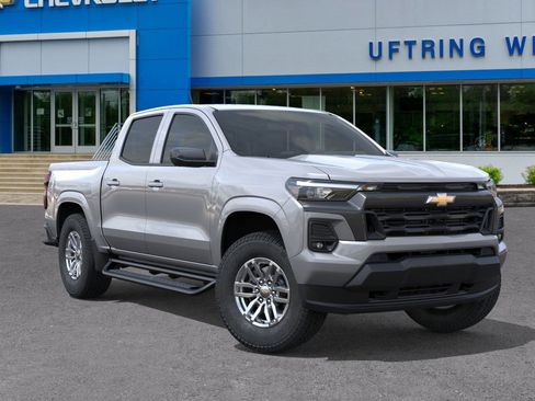 New 2025 Chevrolet Colorado LT w/ LT Convenience Package image 7