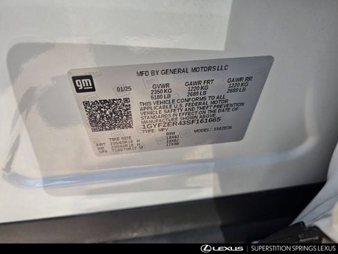 Used 2025 Cadillac XT4 Sport w/ Cold Weather Package FWD image 13