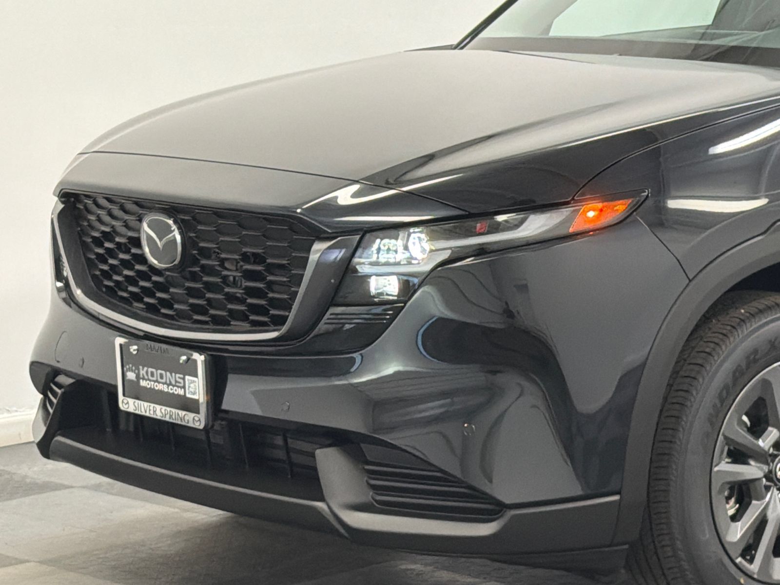 New 2026 MAZDA CX-5 Select AWD/4WD image 2