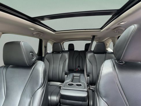 Used 2025 Acura MDX FWD w/ Technology Package image 29