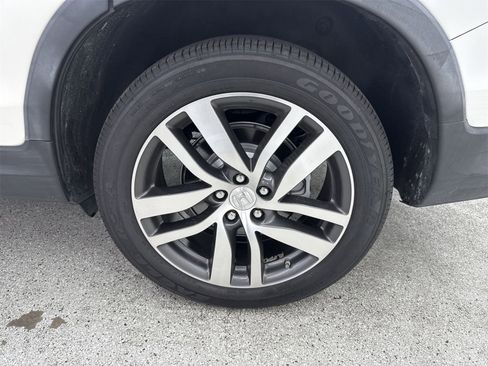 Used 2016 Honda Pilot Touring image 51