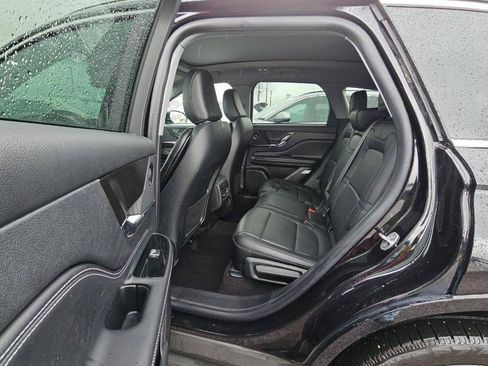 Used 2021 Lincoln Corsair Reserve AWD/4WD image 17