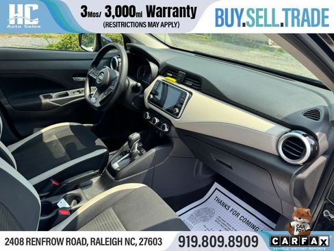 Used 2021 Nissan Versa SV FWD image 20