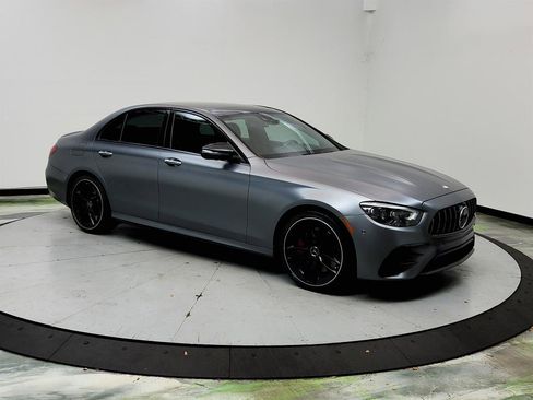 Used 2022 Mercedes-Benz E 53 AMG 4MATIC Sedan image 3