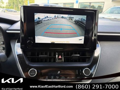 Used 2025 Toyota Corolla LE FWD image 28