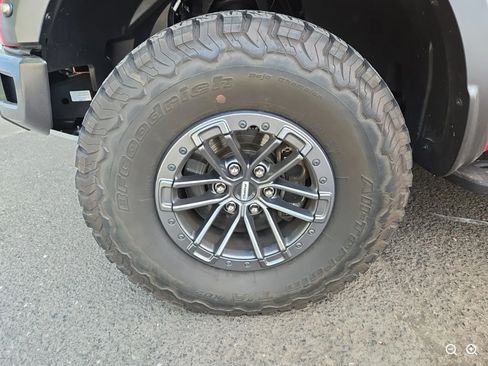 Used 2020 Ford F150 Raptor w/ Equipment Group 801A Mid AWD/4WD image 7