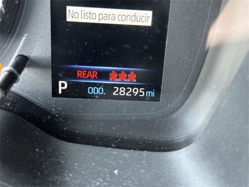 Used 2022 Toyota Corolla SE image 17