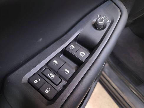 New 2026 Jeep Grand Cherokee Altitude AWD/4WD image 11