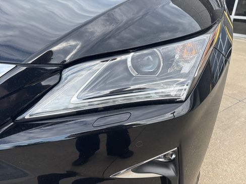 Used 2017 Lexus RX 350 AWD w/ Premium Package image 6