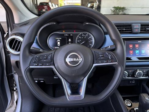 Used 2025 Nissan Versa SV FWD image 27