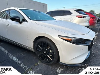 Used 2025 MAZDA MAZDA3 Hatchback w/Premium Plus Pkg