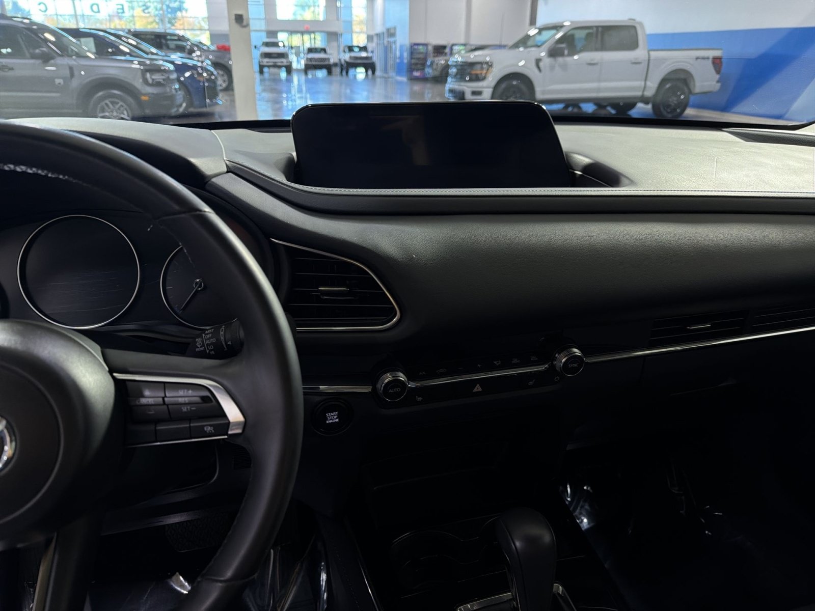 Used 2024 MAZDA CX-30 AWD 2.5 S w/ Preferred Package image 19