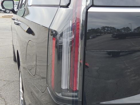New 2026 Cadillac Escalade Luxury w/ Touring Package AWD/4WD image 26