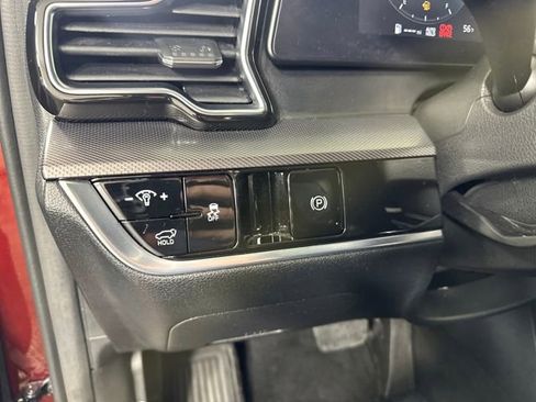 Used 2023 Kia Sportage SX image 19