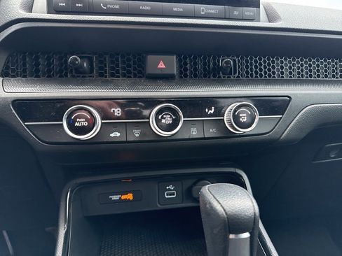 Certified 2025 Honda CR-V LX image 15