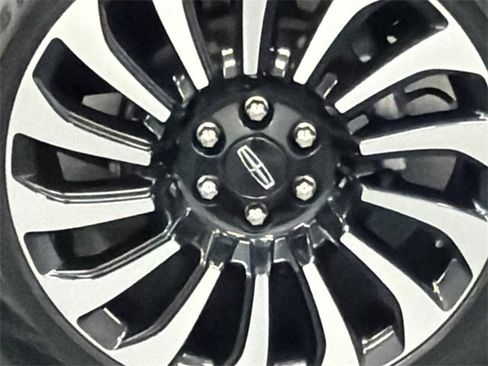 Used 2023 Lincoln Navigator Black Label image 5