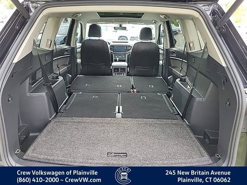Certified 2022 Volkswagen Atlas SE w/ Panoramic Sunroof Package AWD/4WD image 60