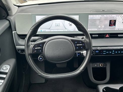 Certified 2024 Hyundai Ioniq 5 SEL RWD image 16