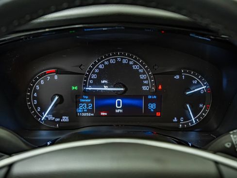 Used 2017 Cadillac XT5 Luxury w/ Driver Awareness Package FWD image 24