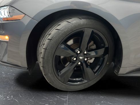 Used 2021 Ford Mustang Premium RWD image 28