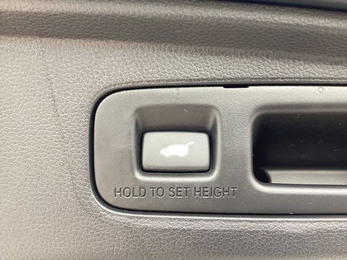 Used 2026 Honda CR-V Sport-L image 9
