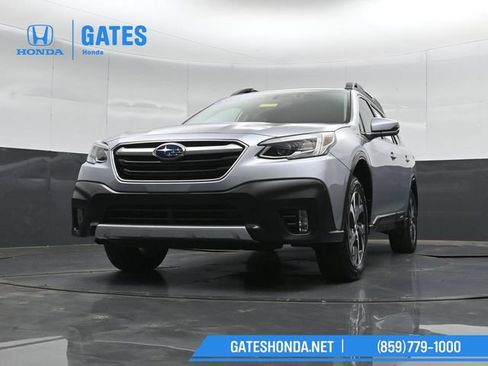 Used 2021 Subaru Outback Limited AWD/4WD image 43