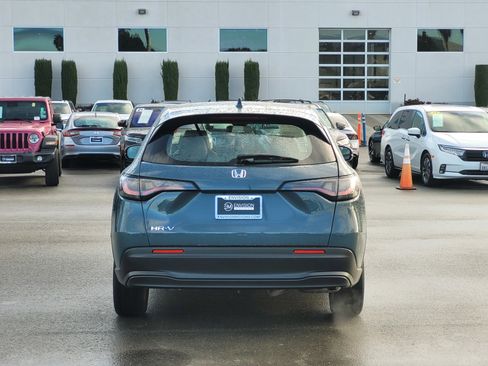 Certified 2024 Honda HR-V LX image 6
