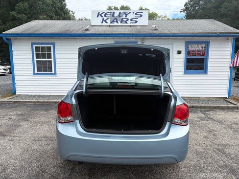 Used 2011 Chevrolet Cruze LT FWD image 6