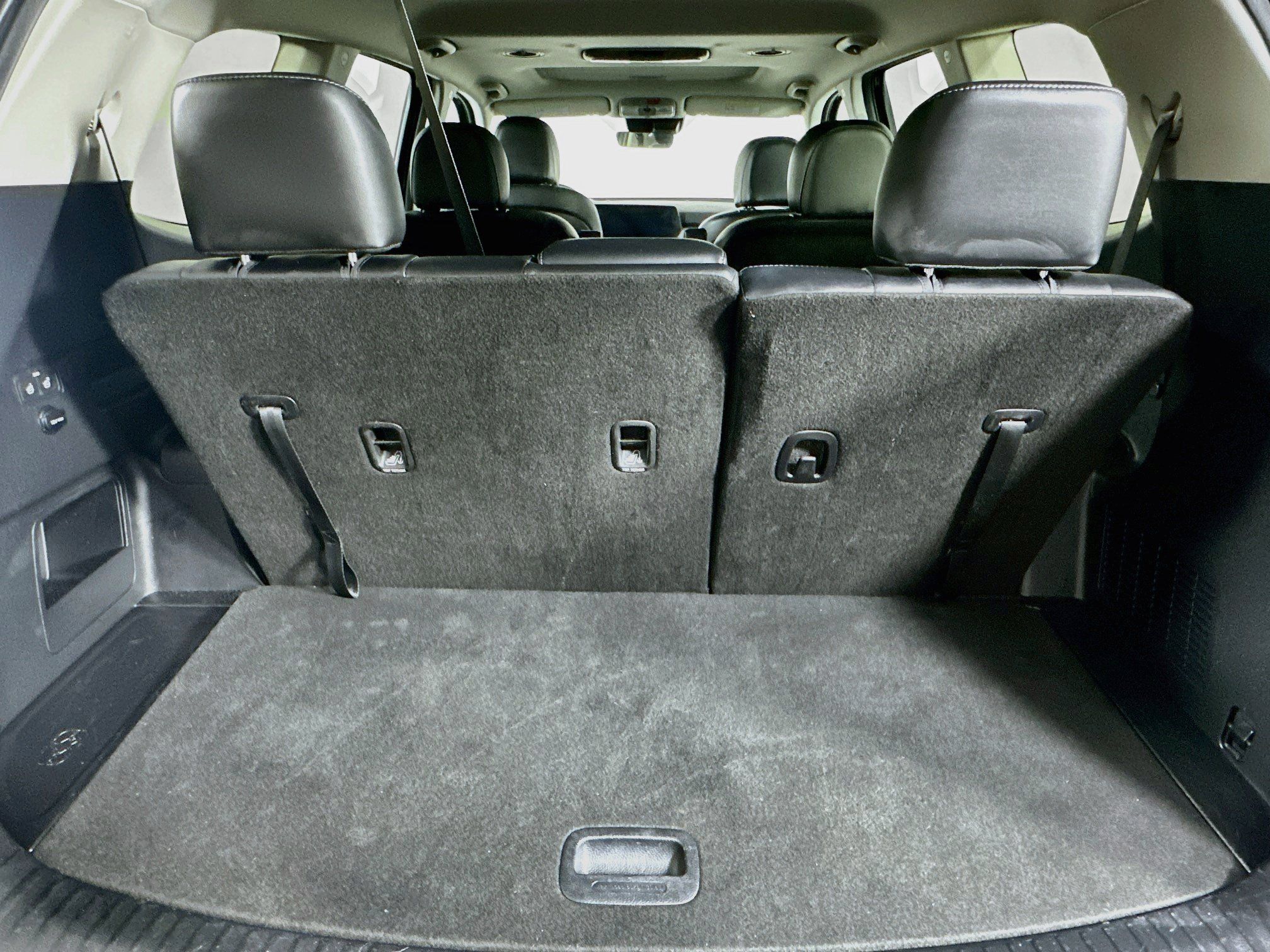 Used 2025 Kia Telluride S FWD image 31