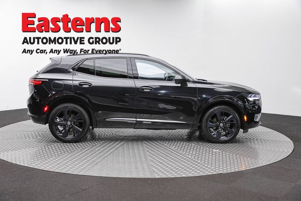 Used 2023 Buick Envision Essence w/ Sport Touring Package FWD image 4