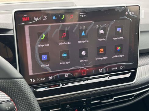 New 2026 Volkswagen Atlas SE w/ Panoramic Sunroof Package AWD/4WD image 22