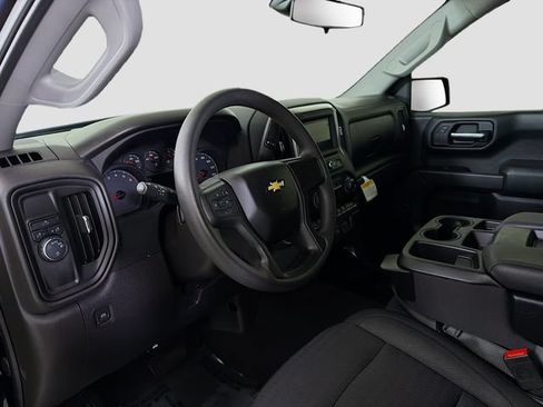 Used 2024 Chevrolet Silverado 1500 Custom w/ Turbomax Blackout Package RWD image 9