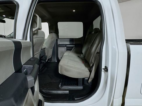 Used 2018 Ford F250 XLT image 20