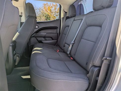 Used 2019 Chevrolet Colorado LT w/ Redline Special Edition image 15
