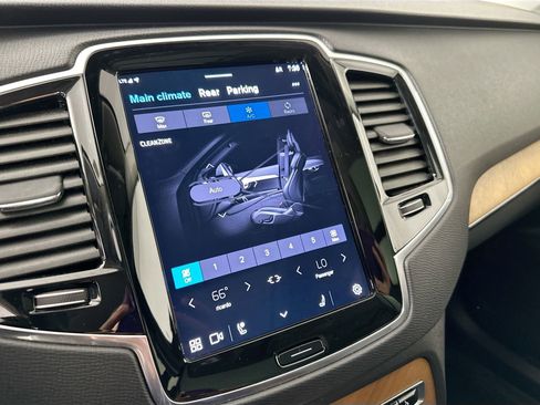 Certified 2023 Volvo XC90 B6 Plus w/ Protection Package Premier image 16