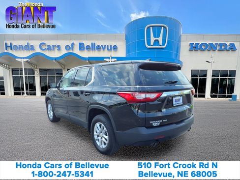 Used 2020 Chevrolet Traverse LS AWD/4WD image 7