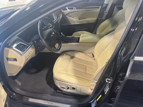 Used 2017 Genesis G80 3.8 w/ Option Group 02 RWD image 12