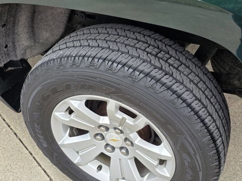 Used 2016 Chevrolet Colorado LT w/ Safety Package image 30