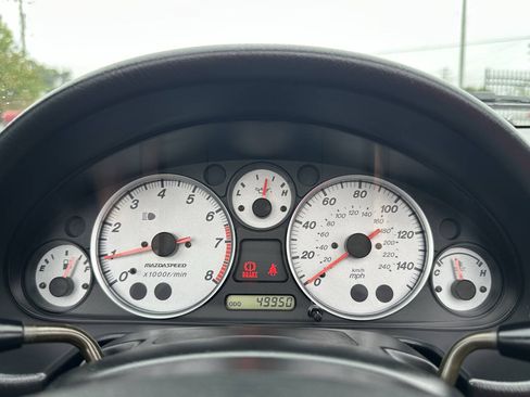 Used 2004 MAZDA MX-5 Miata MAZDASPEED RWD image 22