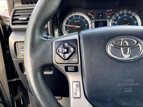 Used 2019 Toyota 4Runner SR5 image 24