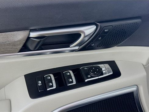 Used 2021 Kia Telluride SX w/ SX Prestige Package image 19