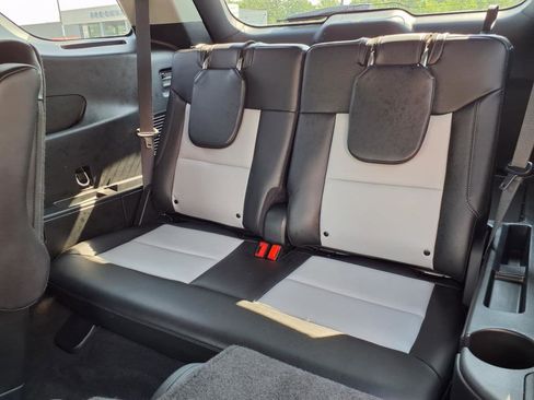 Certified 2023 Ford Explorer XLT w/ Equipment Group 202A image 8