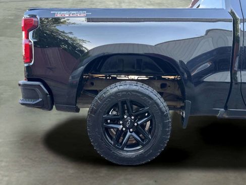 Used 2020 Chevrolet Silverado 1500 LT Trail Boss AWD/4WD image 42