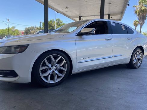 Used 2014 Chevrolet Impala LTZ FWD image 13