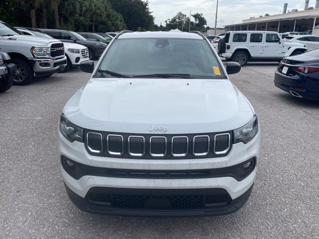 Used 2022 Jeep Compass Latitude FWD image 6
