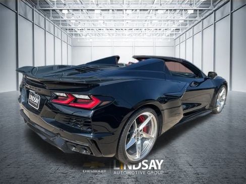 New 2025 Chevrolet Corvette E-Ray image 4