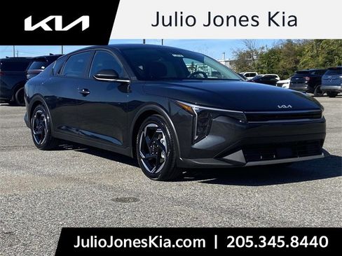 New 2025 Kia K4 EX image 1