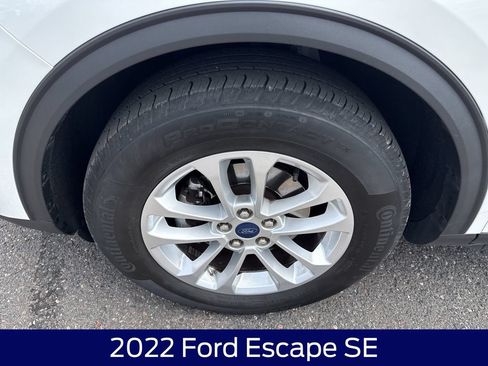 Used 2022 Ford Escape SE w/ Convenience Package AWD/4WD image 11
