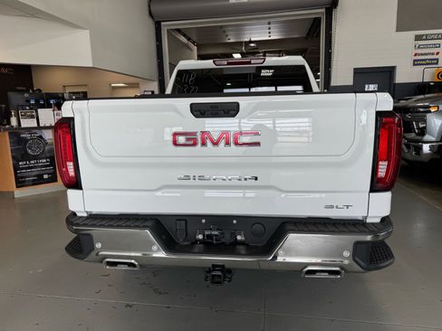 New 2026 GMC Sierra 1500 SLT w/ SLT Premium Plus Package AWD/4WD image 6